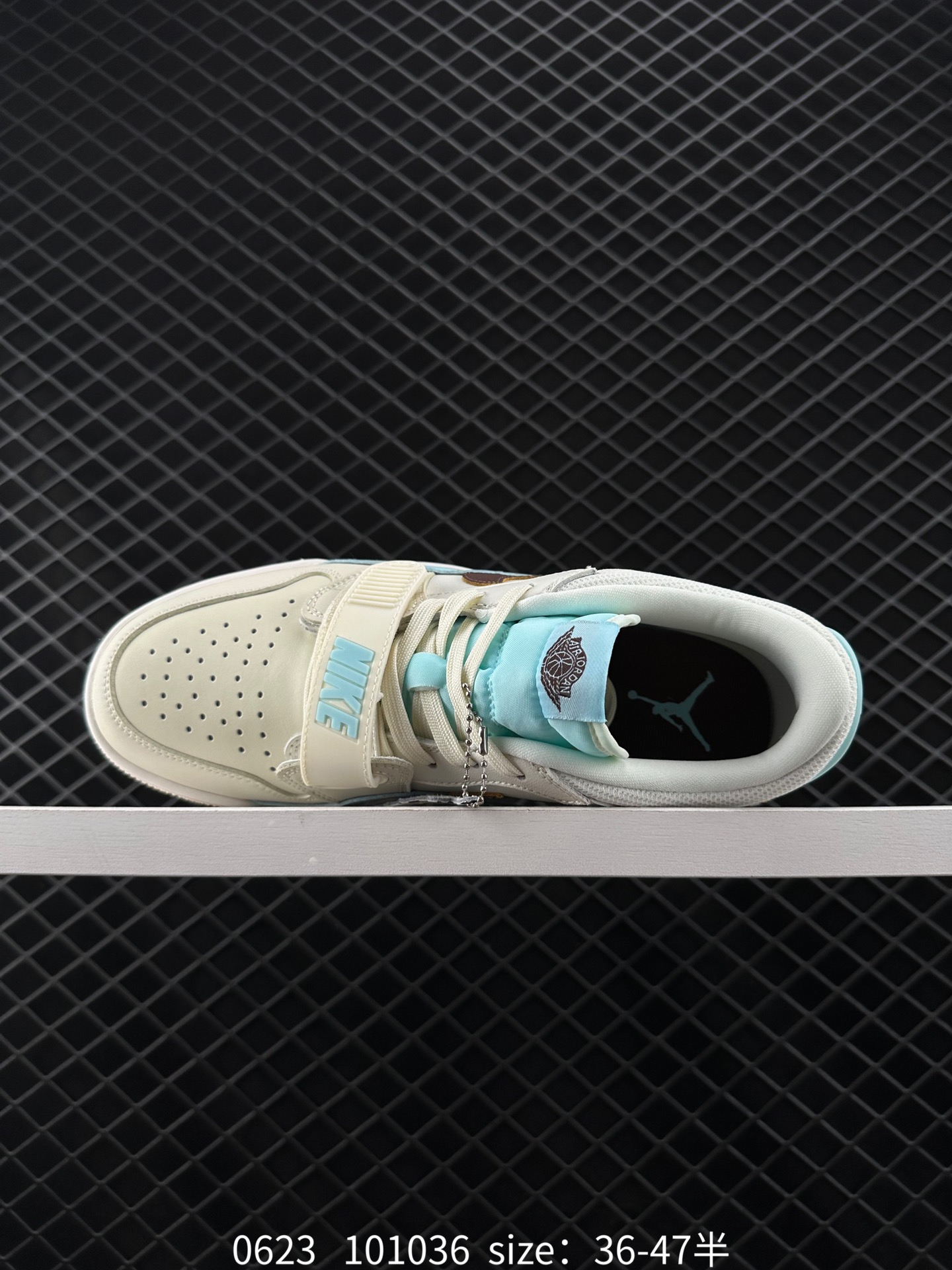 Air Jordan  Legacy 312